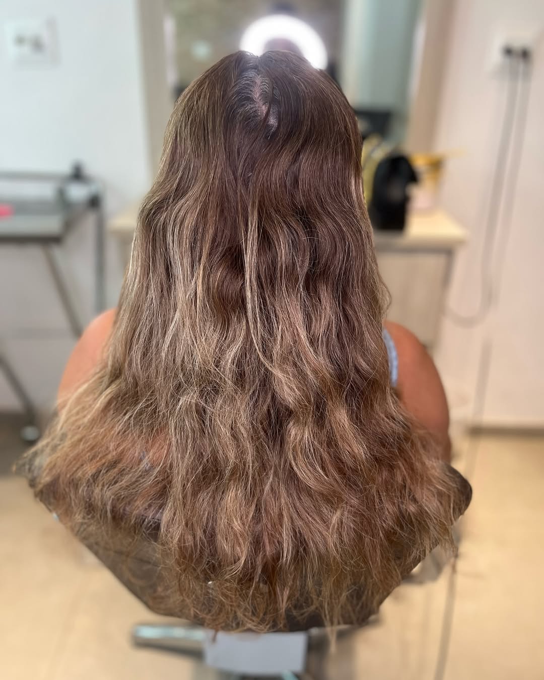 antes do procedimento de mechas no Instituto Flávia Tom Back